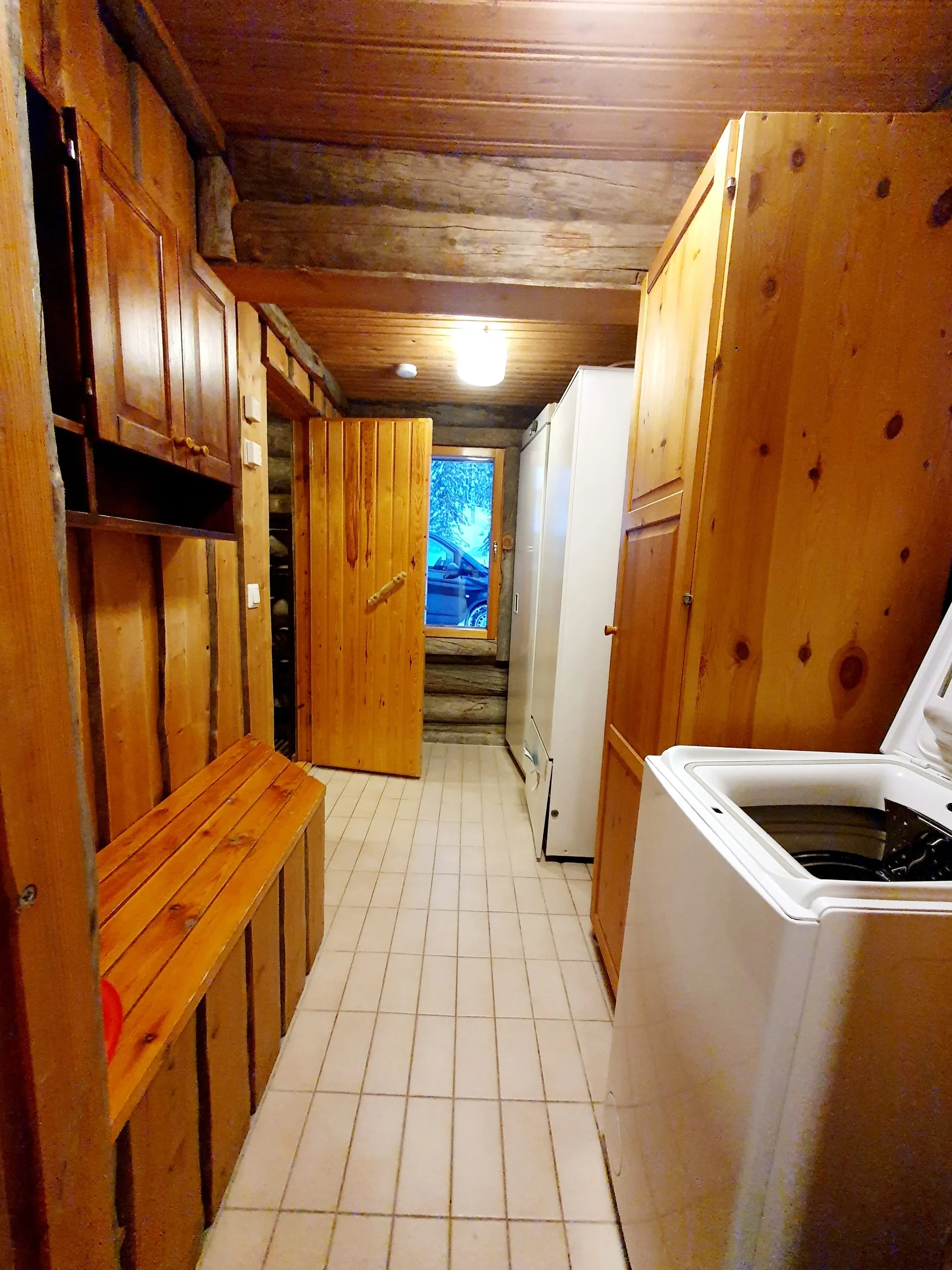 Kelolehto 20 kylpyhuone