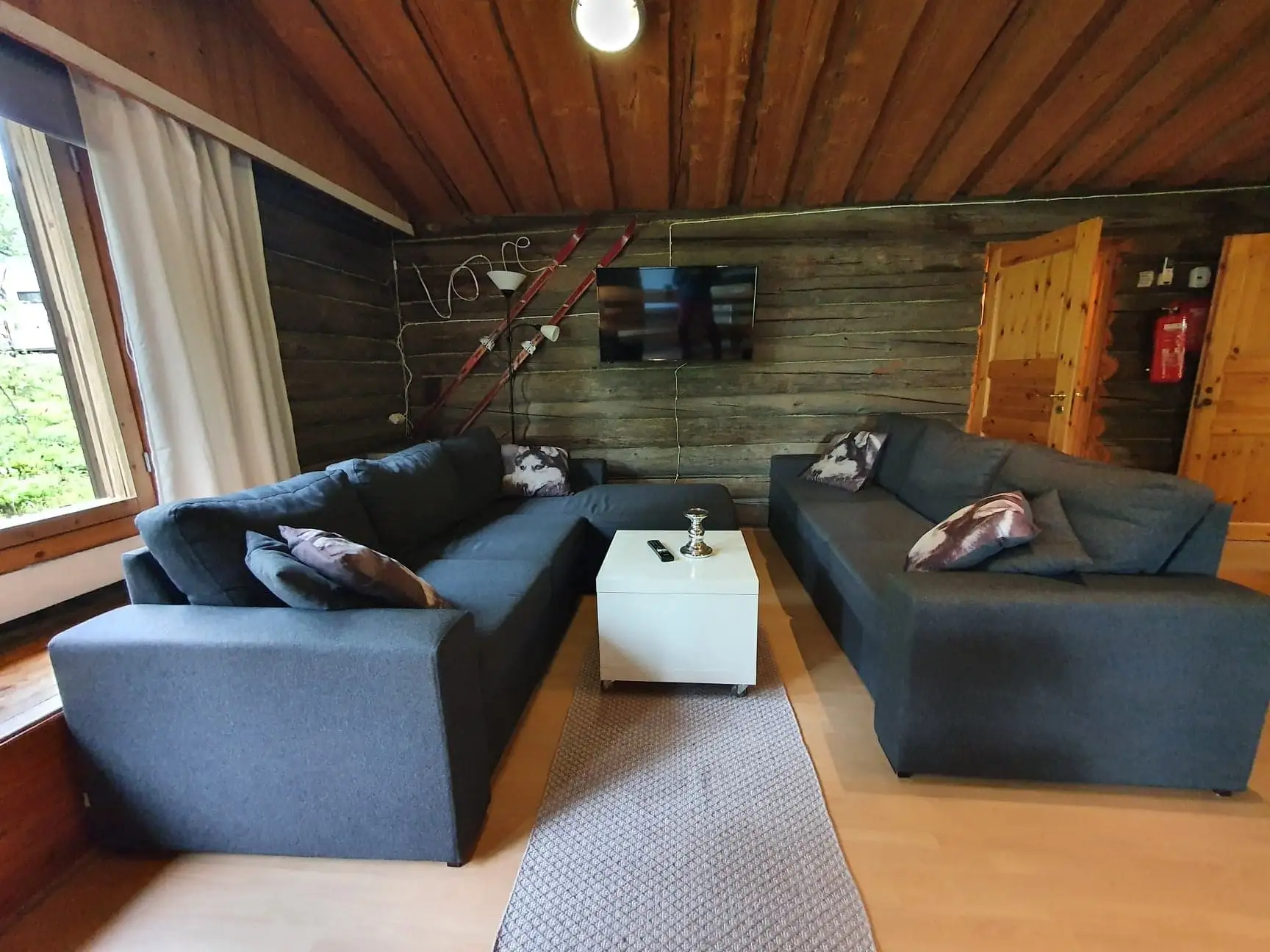 Kelopirtti 21 olohuone