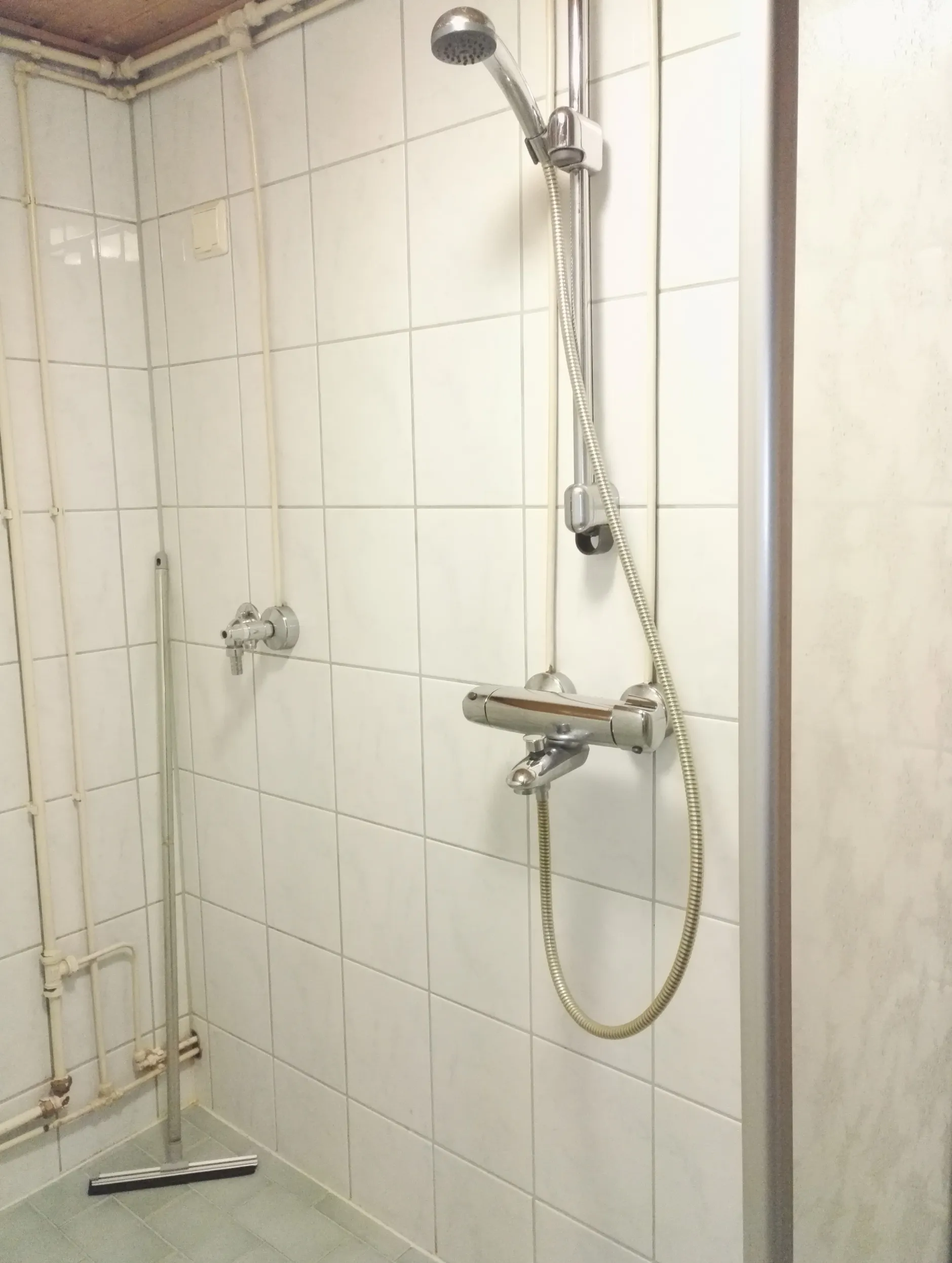 Kelopirtti 21 suihku